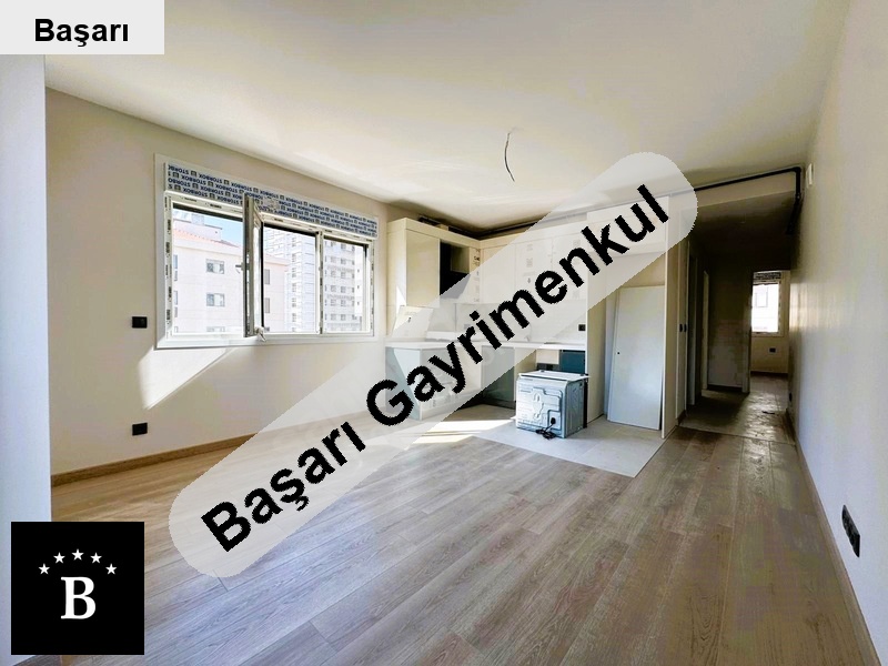 Başarı'dan suadi̇ye'de yeni̇ bi̇nada satilik bağdat si̇ne yakin 2+1 dai̇re