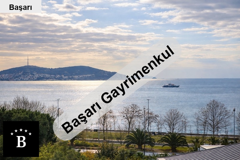 Başarı'dan  | suadiye sahil teknik yapı sitesi | satılık çatı dublexi