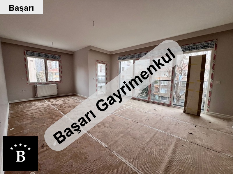 Başarı'dan erenköy merkezde 100m² net balkonlu sifir ara kat ebeynli̇