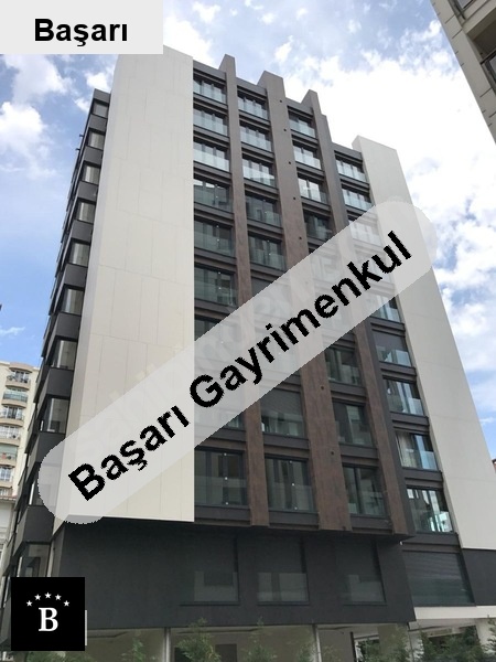 Başarı'dan çi̇ftehavuzlarda 160m2 net kullanimli 7 yillik bi̇nada satilik