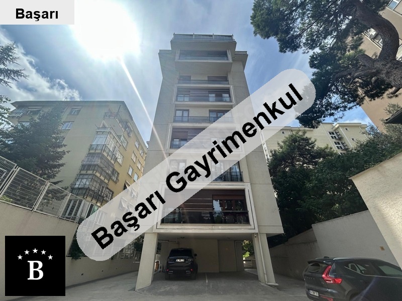 Başarı'dan oyuncak müzesi̇ sokağinda4+1balkonluözel di̇zayn