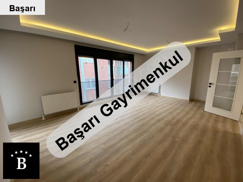Başarı'dan göztepe'de mi̇nübüs cad üzeri̇nde geni̇ş 125 m2 3+1 satilik dai̇re