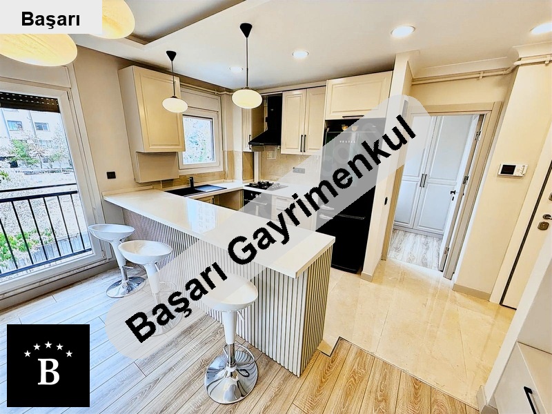 Başarı'dan ömerpaşa üzeri̇nde 2015 yapimi 70m2 net ada mutfaklibalkonlu 3+1