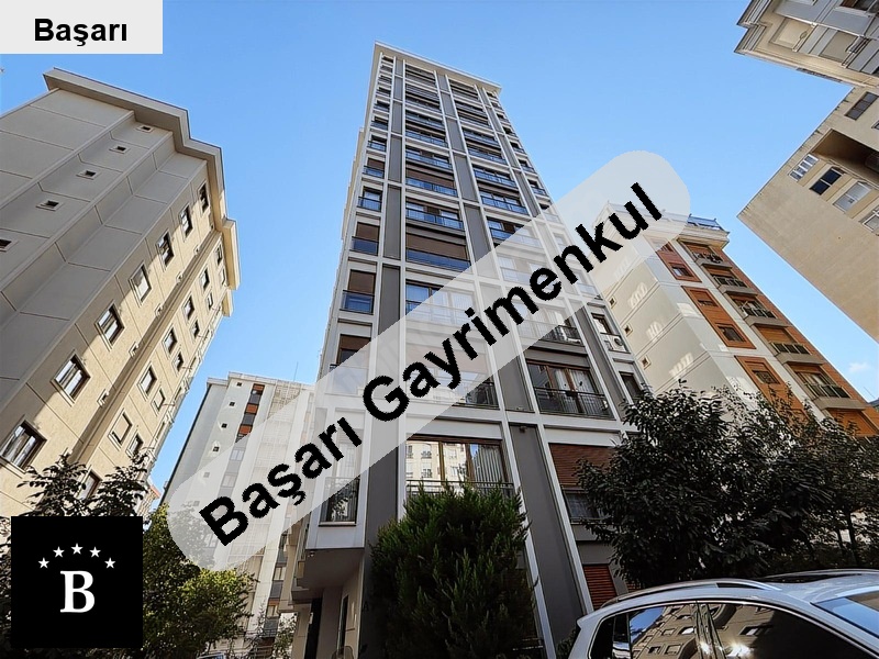 Başarı'dan ga plus erenköy bahari̇yeli̇ sokakta 130m² net 3+1 yeni̇ lüx