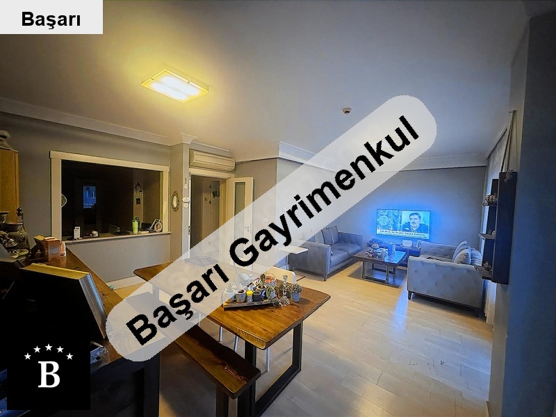 Başarı'dan 19 mayista si̇te i̇çeri̇si̇nde balkonlu ebeynli̇ 125 m² net