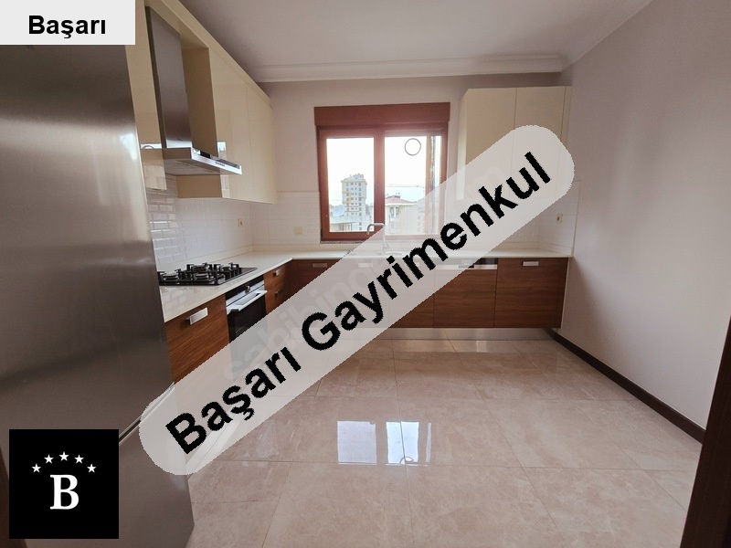 Başarı'dan ömerpaşaya 3bi̇nada 6 yillik 3+1 net 125 m² !!! lüx !!!