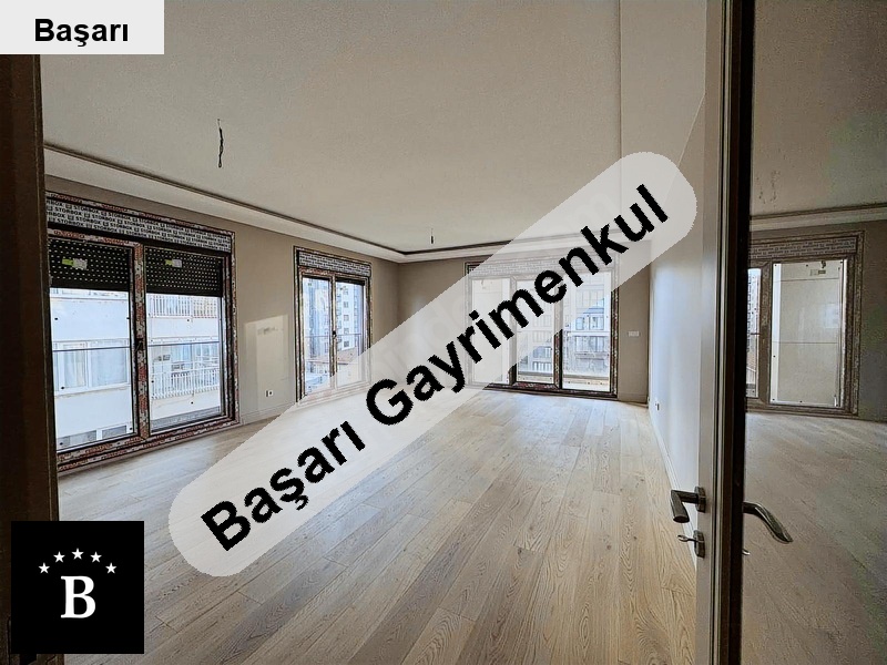 Başarı'dan göztepe metro yanı sıfır bina'da geniş m2 balkonlu