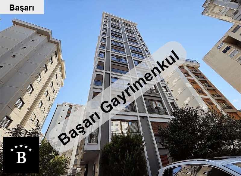 Başarı'dan erenköyde 43 m2 salon 130 net ultra lüks satilik