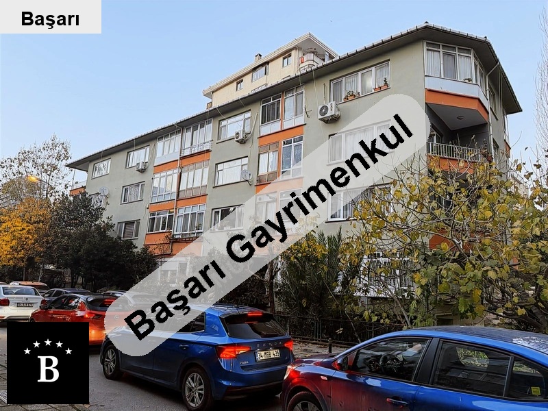 Başarı'dan erenköy'de ethem efendi̇ si̇ne kesi̇şi̇m 2+1 satilik dai̇re